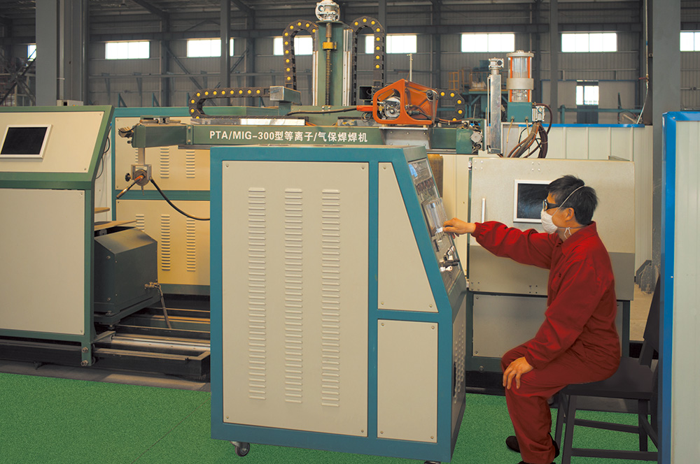 PTA/MIG-300 plasma gas protection automatic welding machine